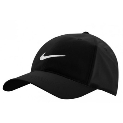 Black ultimate frisbee hat made by Nike